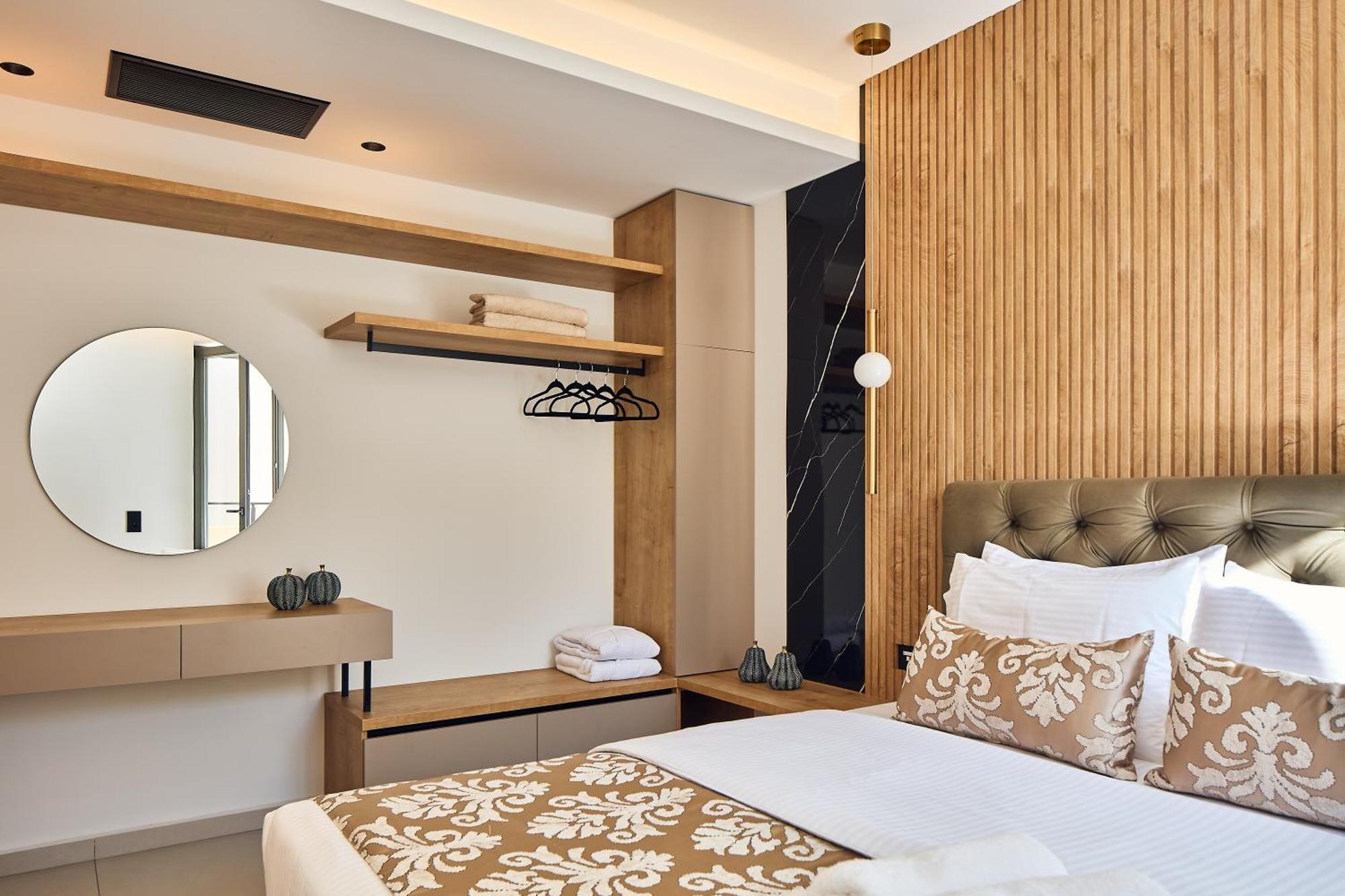 Grande Madonna Luxury Boutique Suites Rethymno  Bagian luar foto