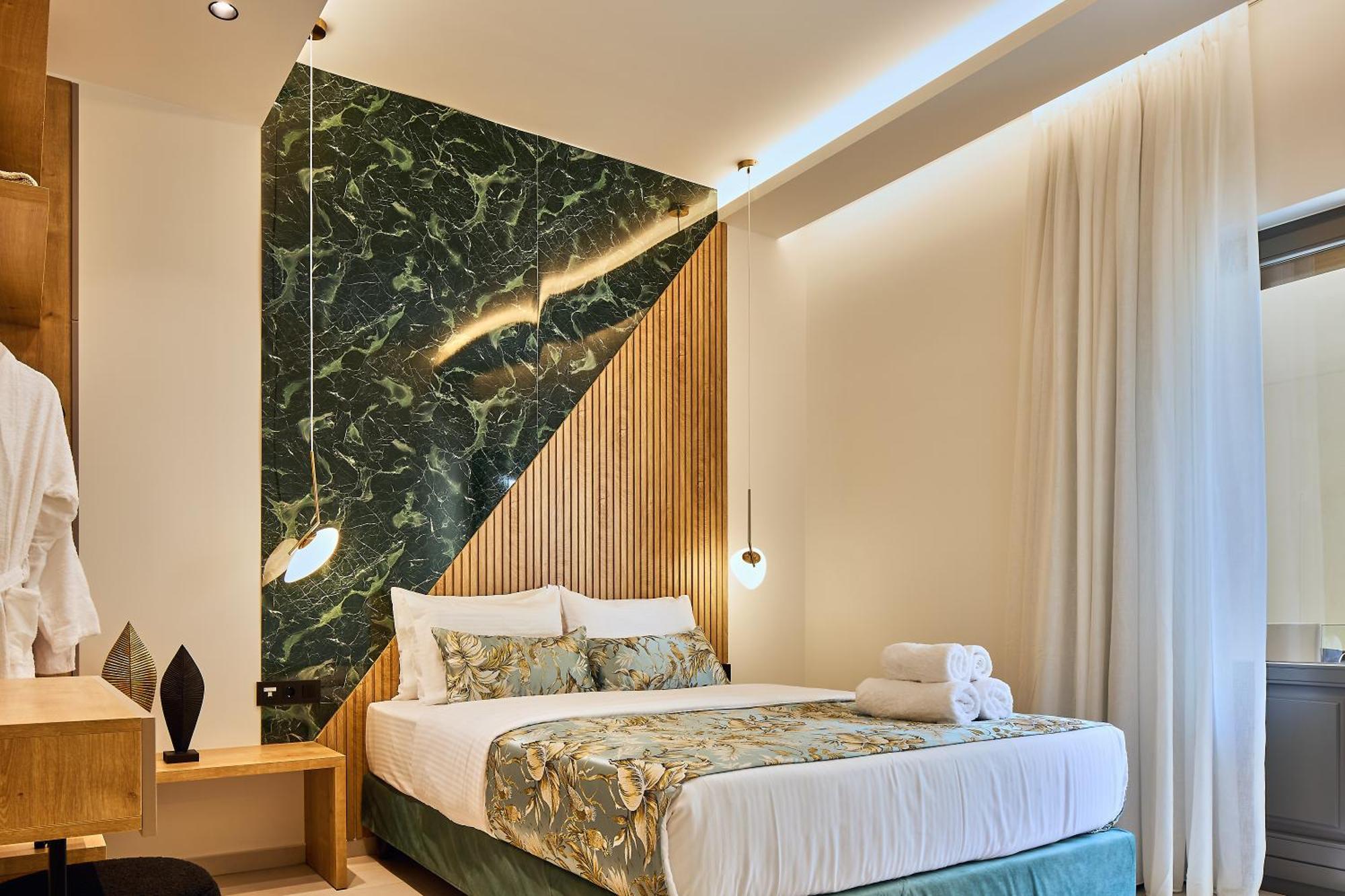 Grande Madonna Luxury Boutique Suites Rethymno  Bagian luar foto