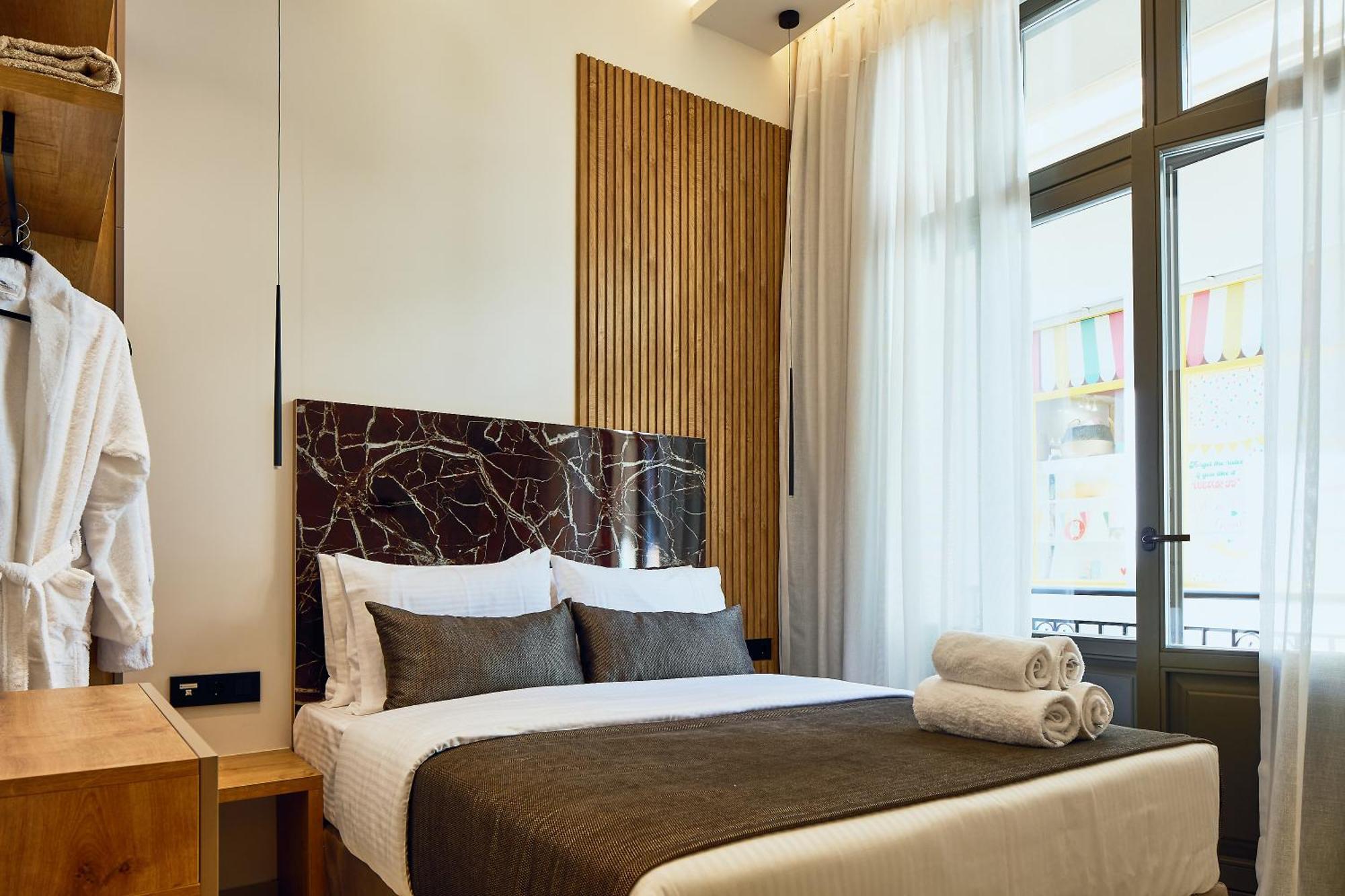 Grande Madonna Luxury Boutique Suites Rethymno  Bagian luar foto